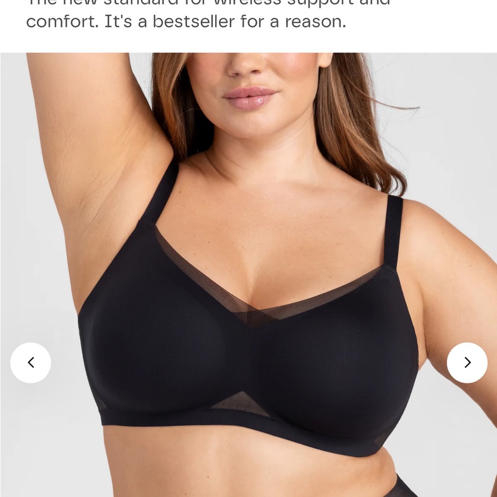 Honeylove Black Full-Coverage Crossover Bra with Supportive Straps